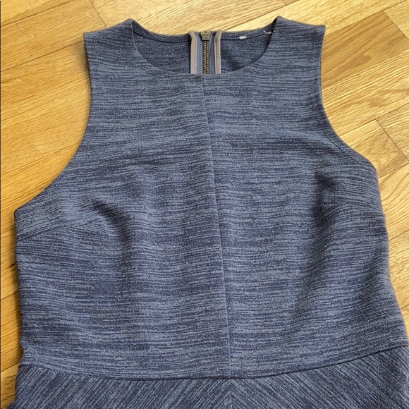 Dress - Picture 2 of 4